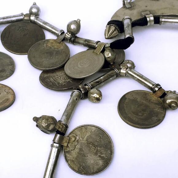 Rare Vintage Traditional Moon Necklace India Nomadic Banjara - Picture 6 of 6